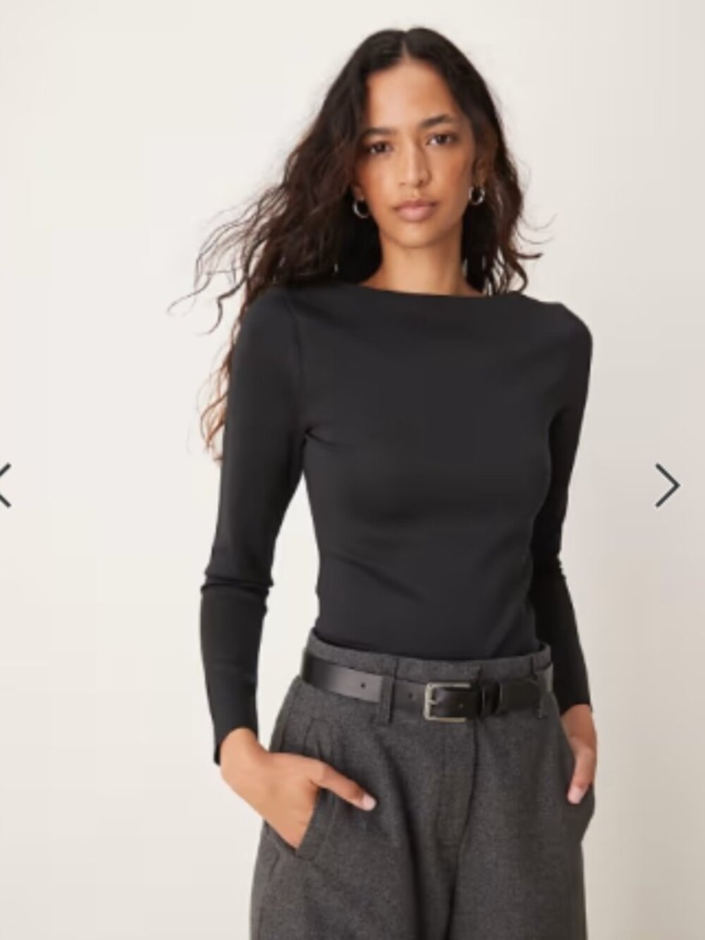 Like New! Abercrombie & Fitch White Boat Neck Long Sleeve Tee in XL